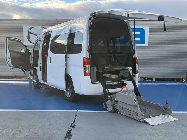 NISSAN NV350 CARAVAN 4WD 2018