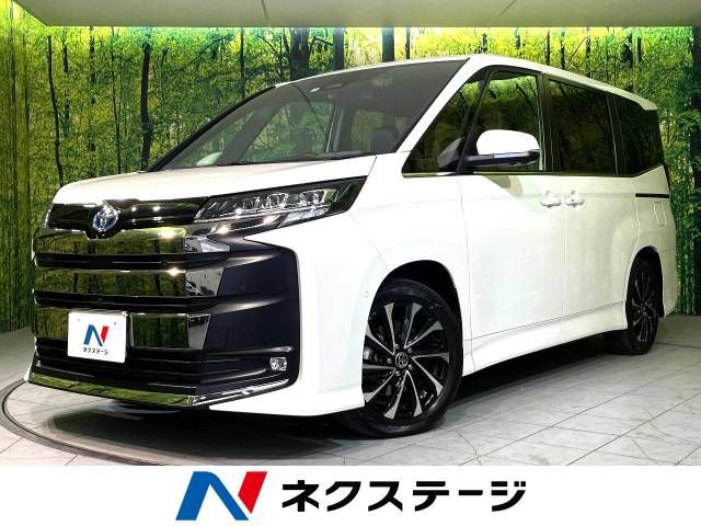 TOYOTA NOAH HYBRID 2022