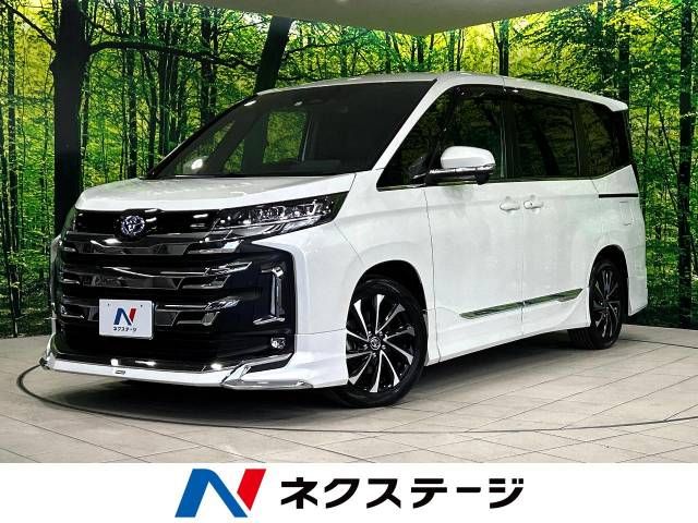 TOYOTA NOAH HYBRID 2023