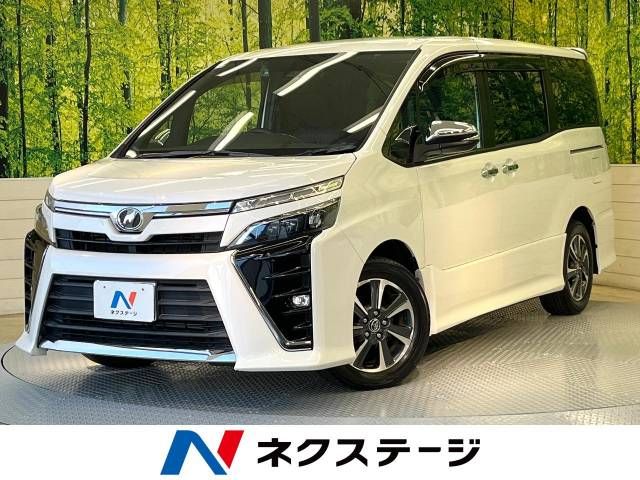 TOYOTA VOXY 2018