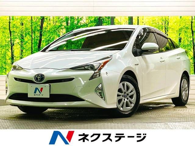 TOYOTA PRIUS 2018