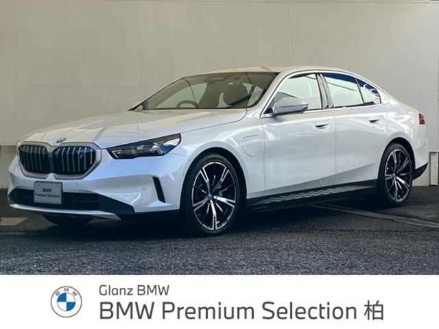 BMW i5 2024