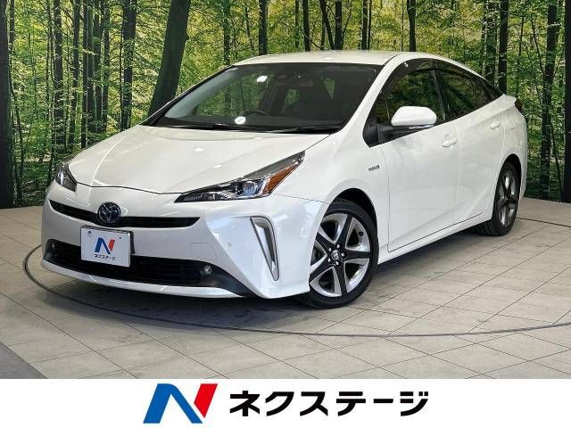 TOYOTA PRIUS 2019