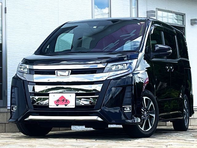 TOYOTA NOAH 2018