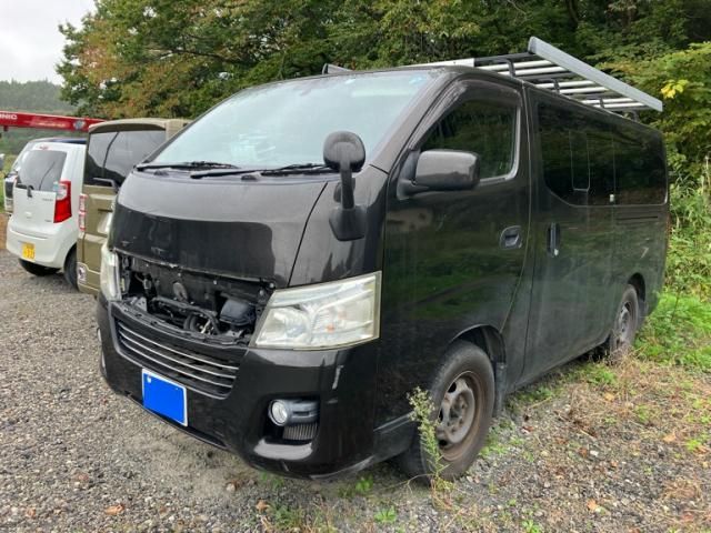 NISSAN NV350 CARAVAN 4WD 2013