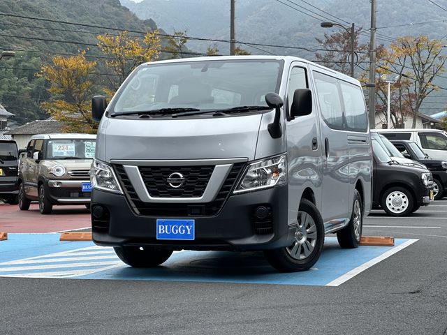 NISSAN NV350 CARAVAN 1.2t 2017