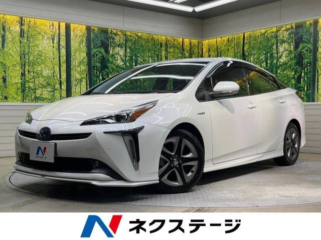 TOYOTA PRIUS 2019