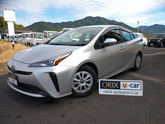 TOYOTA PRIUS 2022