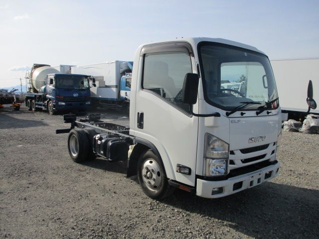 ISUZU ELF 2018