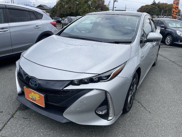 TOYOTA PRIUS PHV 2017