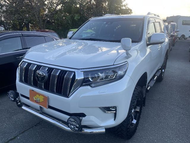 TOYOTA LANDCRUISER PRADO 2018