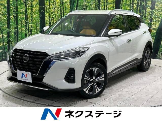 NISSAN KICKS 2022