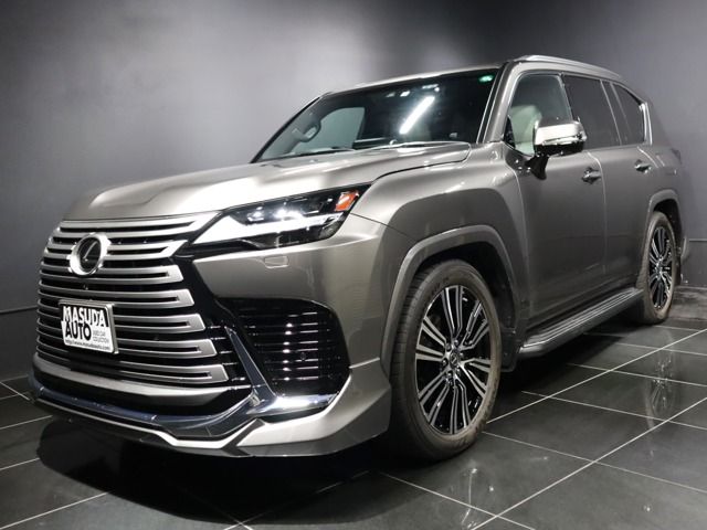 TOYOTA LEXUS LX600 2023