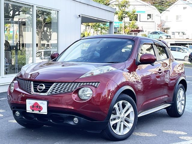 NISSAN JUKE 2012