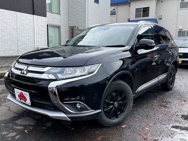 MITSUBISHI OUTLANDER 4WD 2015