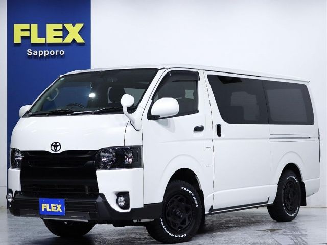 TOYOTA HIACE van 4WD 2017