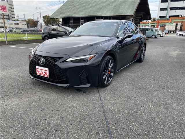 TOYOTA LEXUS IS300 2023