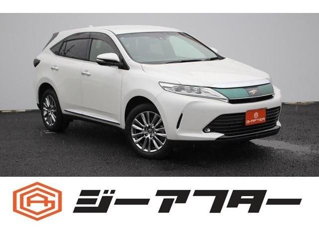 TOYOTA HARRIER 2WD 2019