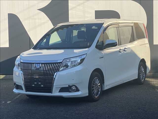 TOYOTA ESQUIRE HYBRID 2016