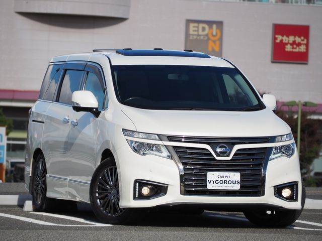 NISSAN ELGRAND 2017