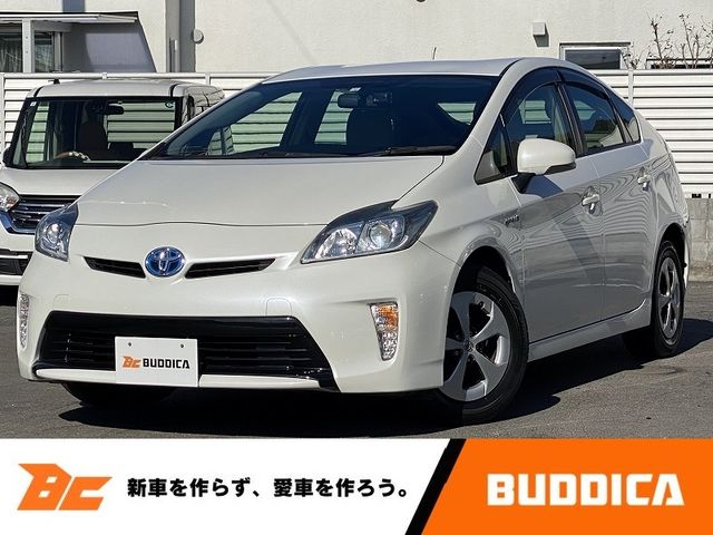 TOYOTA PRIUS 2012