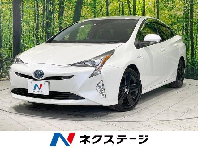 TOYOTA PRIUS 2016