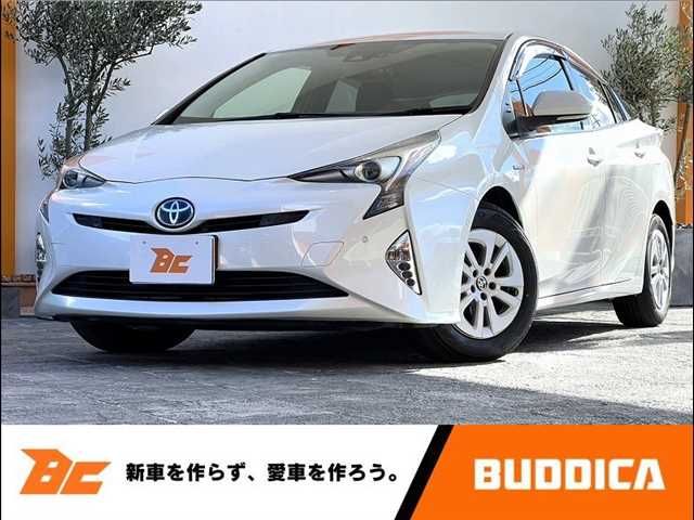 TOYOTA PRIUS 2017