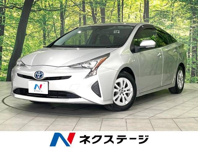 TOYOTA PRIUS 2016