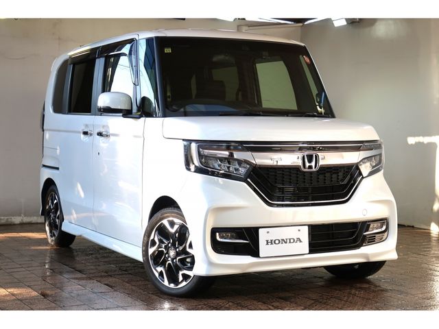 HONDA N BOX CUSTOM 2018