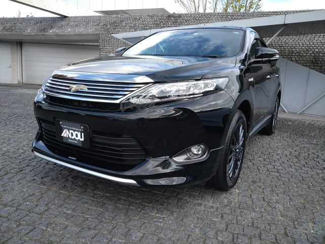 TOYOTA HARRIER HYBRID 2016