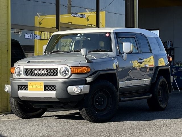 TOYOTA FJ CRUISER 4WD 2018