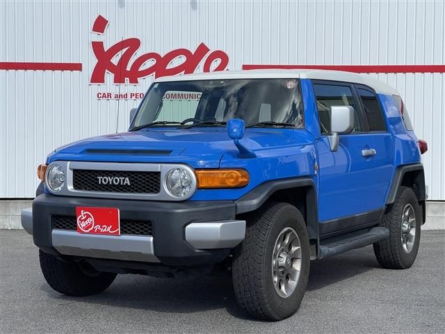 TOYOTA FJ CRUISER 4WD 2012