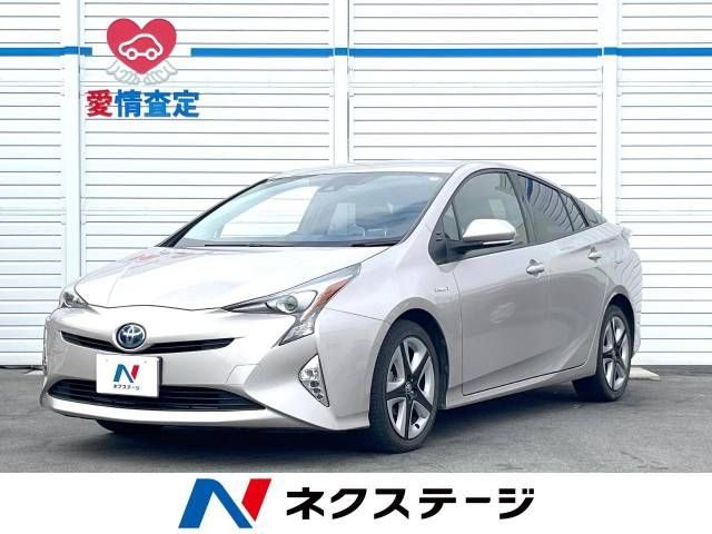 TOYOTA PRIUS 2016