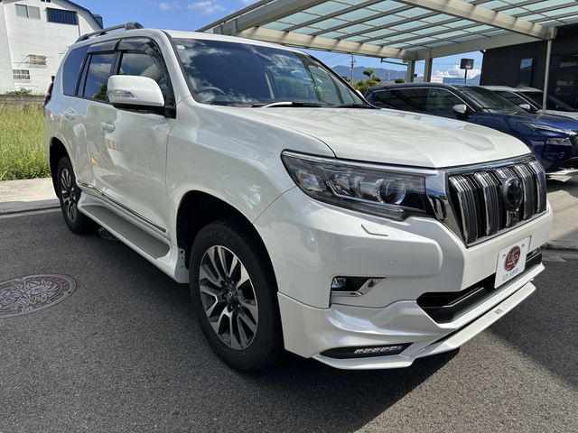 TOYOTA LANDCRUISER PRADO 2023