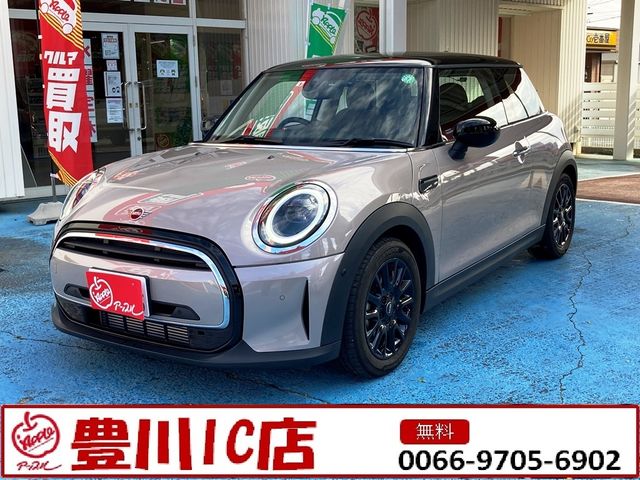 BMW MINI COOPER D 2022