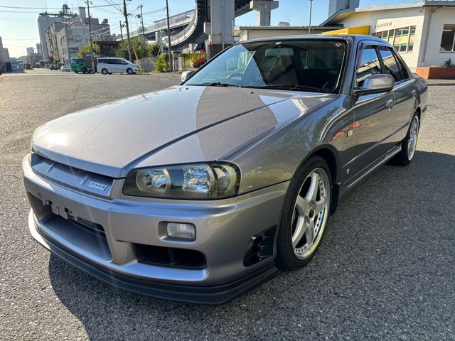 NISSAN SKYLINE 1998