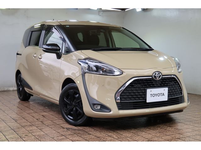 TOYOTA SIENTA 2021