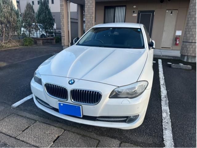 BMW 5series sedan 2011