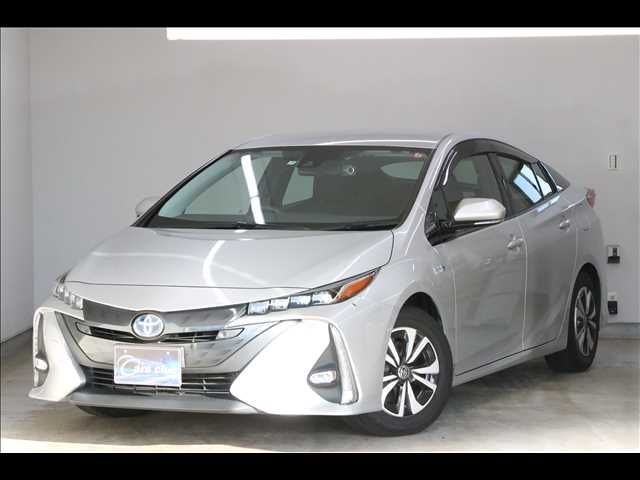 TOYOTA PRIUS PHV 2019