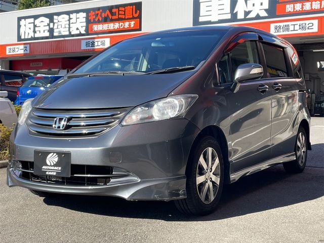 HONDA FREED 2010