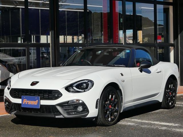 FIAT ABARTH 124 SPIDER 2020