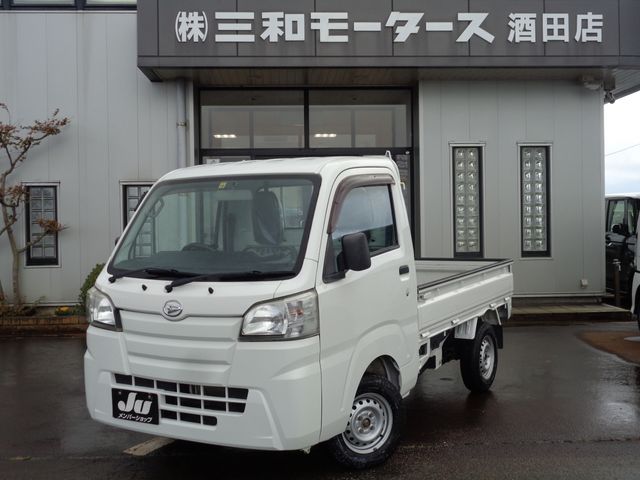 DAIHATSU HIJET truck 4WD 2015