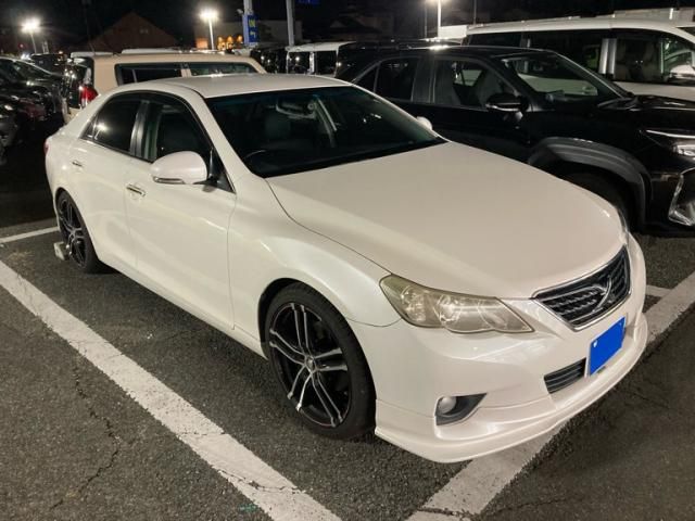 TOYOTA MARK X 2011