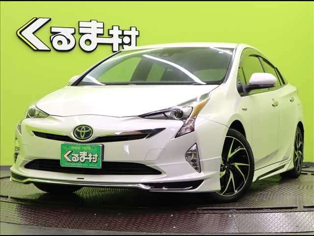 TOYOTA PRIUS 2016