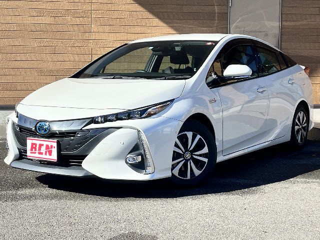 TOYOTA PRIUS PHV 2019