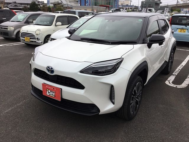 TOYOTA YARIS CROSS HYBRID 2022