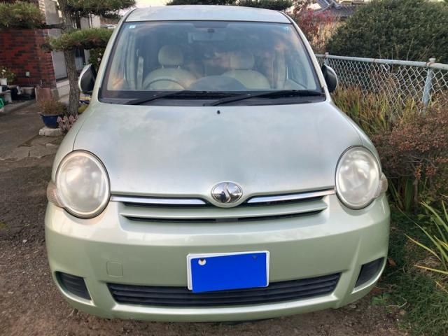 TOYOTA SIENTA 2006