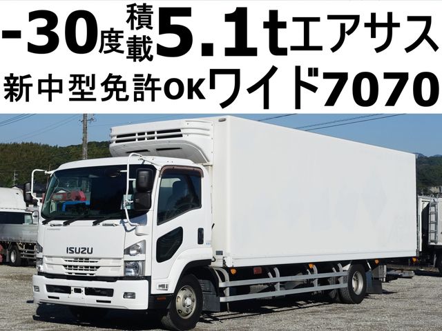 ISUZU FORWARD 2017