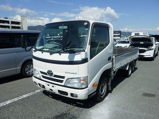 TOYOTA TOYOACE 2012