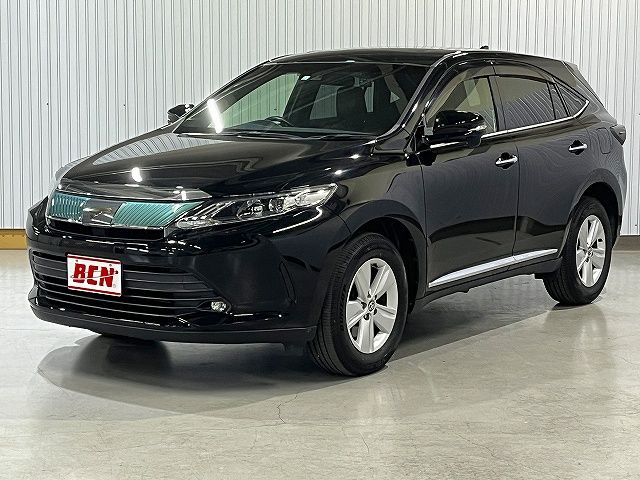 TOYOTA HARRIER 2WD 2017